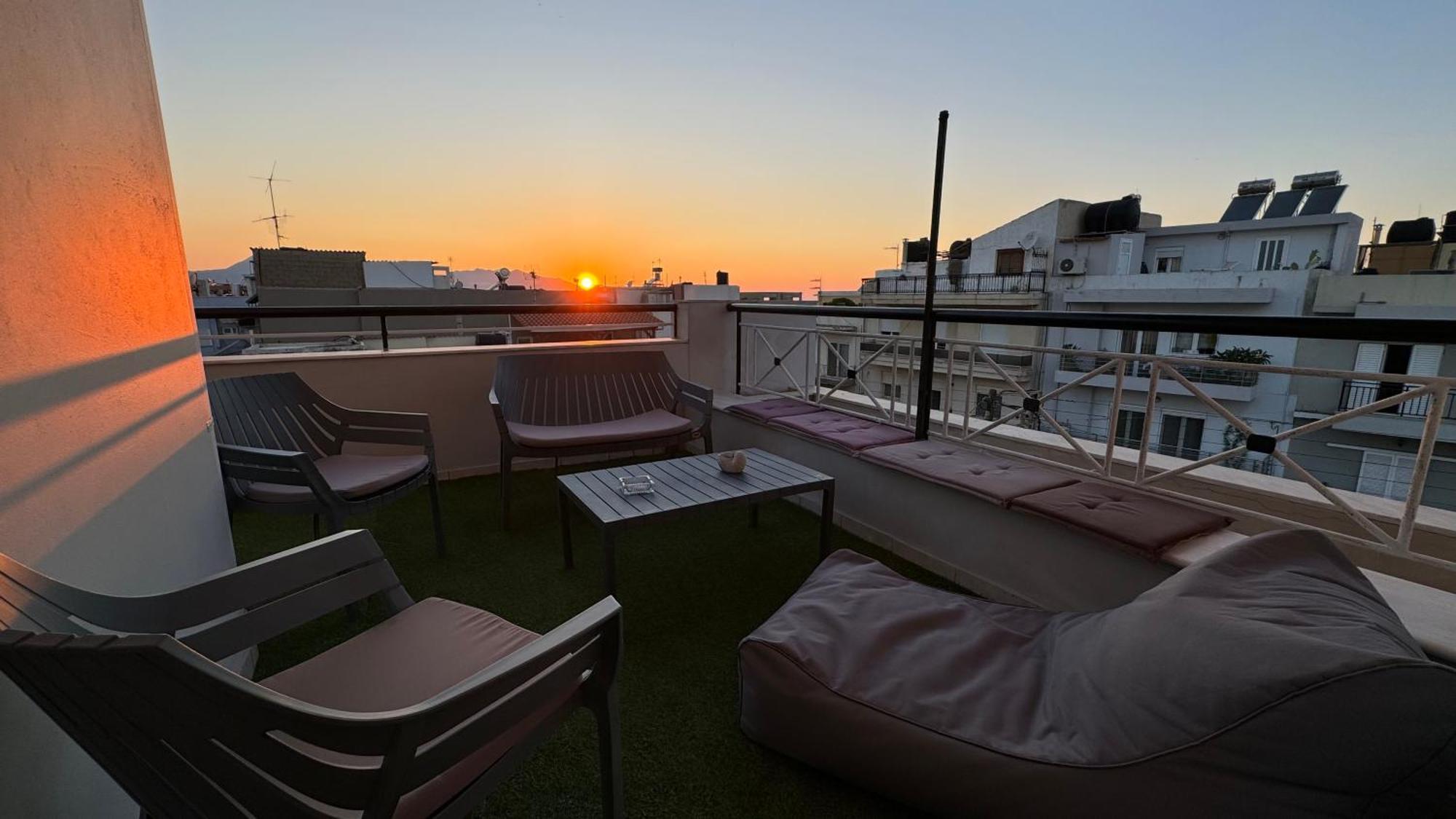 Sunny Apartment For Couples & Friends In Centre Candia Esterno foto